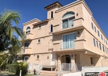 1412 S Sherbourne Dr 202