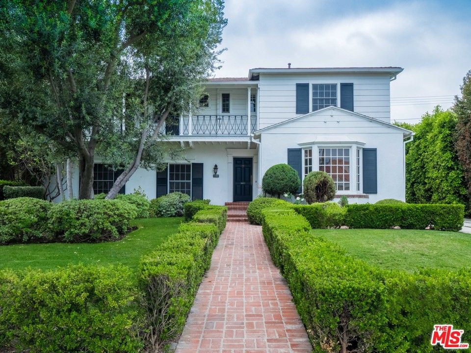 223 S Roxbury Dr, Beverly Hills, CA 90212 Scheid Realty